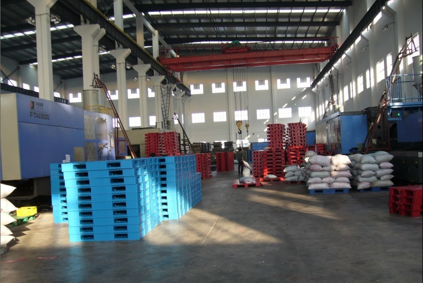 塑料托盘注塑车间